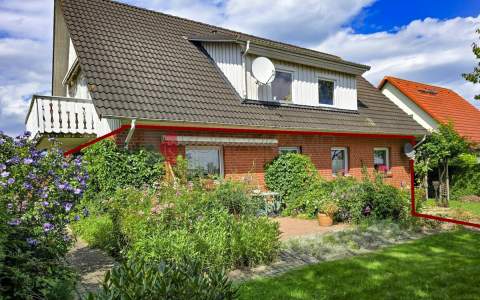 Südansicht mit Terrasse-a_Titelbild_markiert